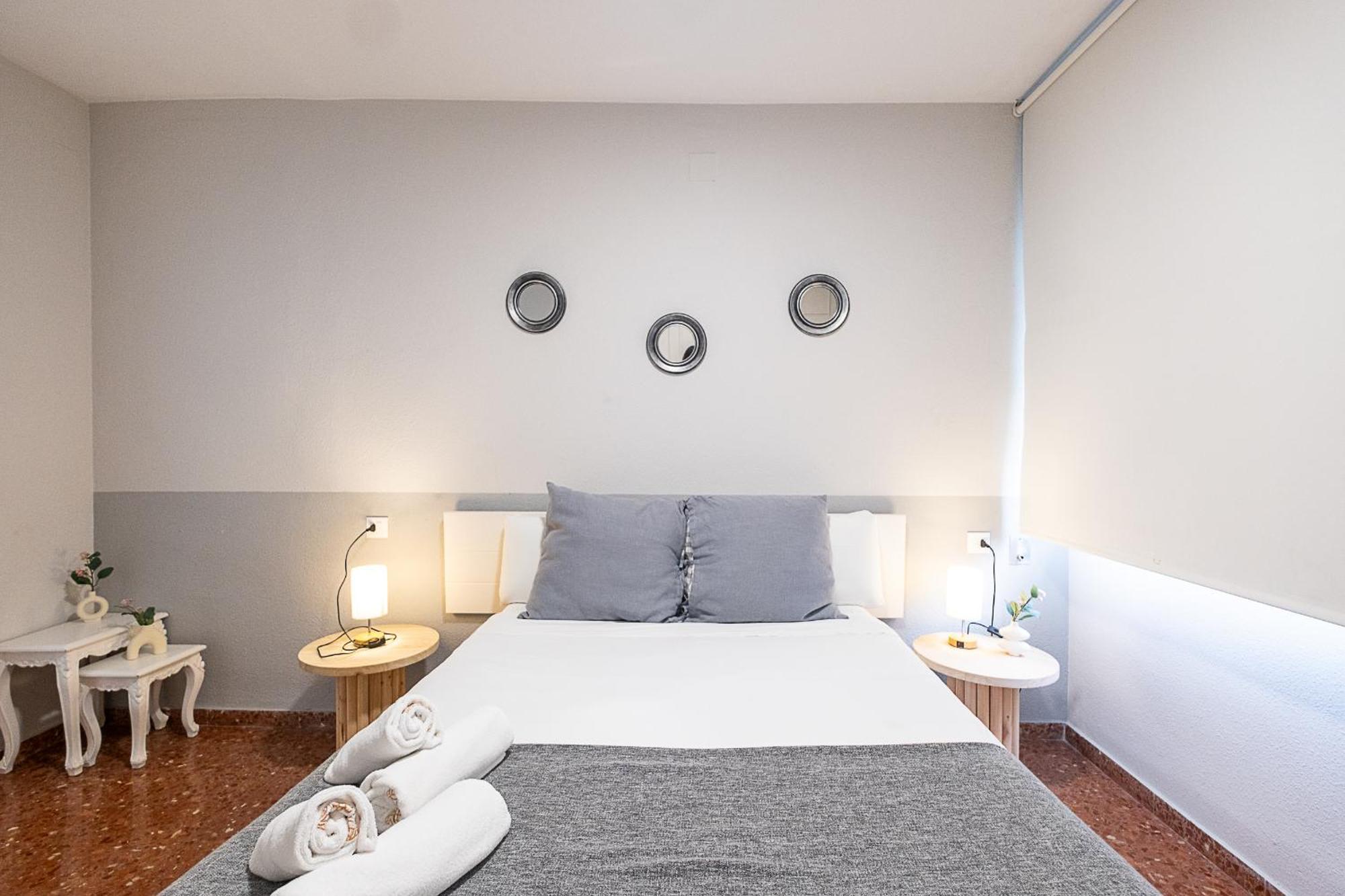 Apartamento New Folch Sevilla A Exteriör bild