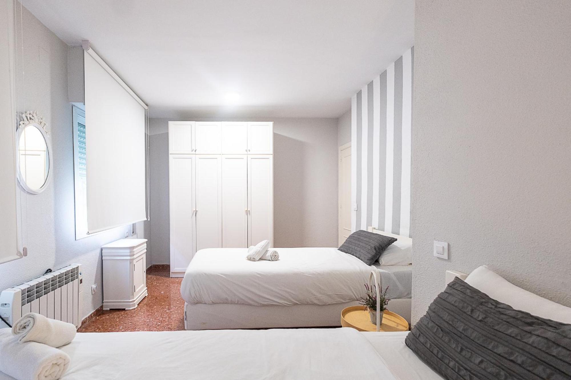 Apartamento New Folch Sevilla A Exteriör bild